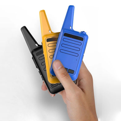 8W de banda doble Vhf Uhf Manos Bf Licencia Walkie Talkie gratis Mejor alcance de 5-8 km para exteriores