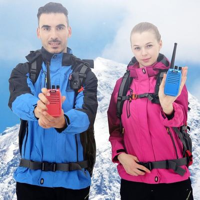 Transceptor móvil Estación de radio automotriz para niños Banda doble 430MHz Walkie Talkie