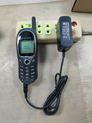 TETRA MTH500 MTH800 Walkie Talkie Interphone Cargador para una carga fácil y conveniente