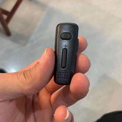 ZELLO Walkie Talkie auricular con micrófono PTT y guardaespaldas negro