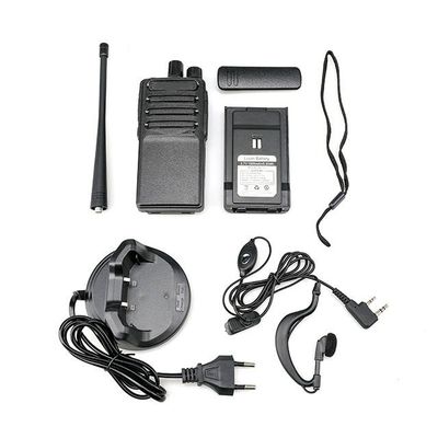 VHF UHF Tipo de frecuencia BF-V901 Walkie-Talkie portátil para comunicación a larga distancia