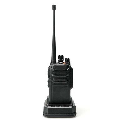 Potencia de salida 2W 16 Canal de almacenamiento VHF UHF Walkie Talkie para comunicación de restaurantes