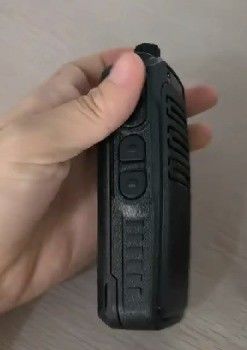 Tiempo de espera ultra largo Mini Radio Walkie Talkie de mano con 1W de potencia y 3km de alcance