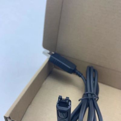 Accesorios Walkie Talkie Línea de carga USB para MTP850 MTH500 MTH800 Nave especial Othe