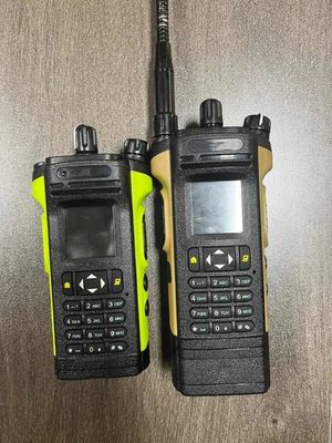 IP67 a prueba de agua 12W Long Talk Range Dual Band Apx8000 Apx 8000 Radio de dos vías en 2024