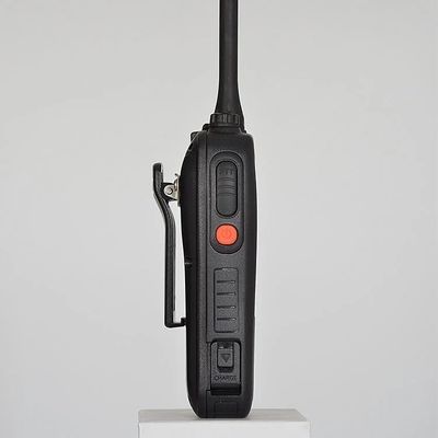 Reciente RS-37m IP67 impermeable 5W VHF 2 Way Radio Walkie Talkie Marino de largo alcance