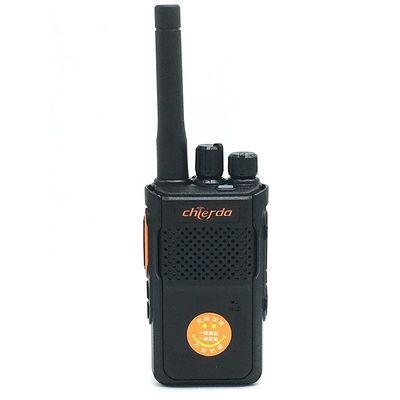 Capacidad de batería de 4800 mAh Walkie-Talkie inalámbrico para viajes al aire libre TC68 portátil