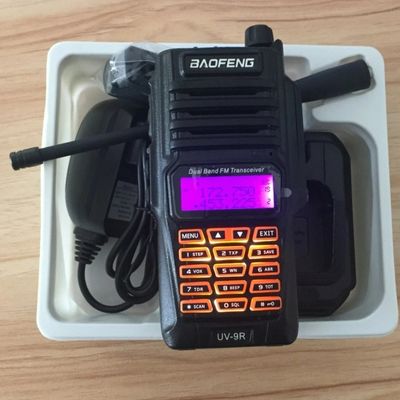 VHF UHF Walkie Talkie de jamón Buques Alta potencia de salida Radio comunicador de largo alcance UV-9r