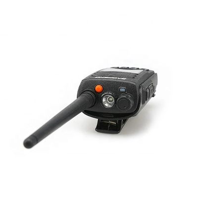 Intercomunicador inalámbrico de 160g Baofeng DM-1702 con IPX5 Resistencia al agua y alarma de emergencia