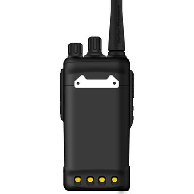Manténgase conectado en sus aventuras al aire libre con el walkie-talkie negro portátil V318
