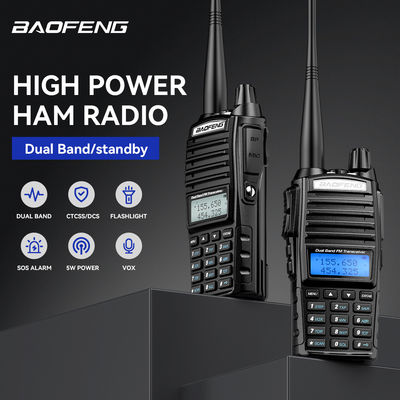 Baofeng UV82 VHF UHF Radio portátil para Pakistán PTT Comunicación de larga distancia de 5 km