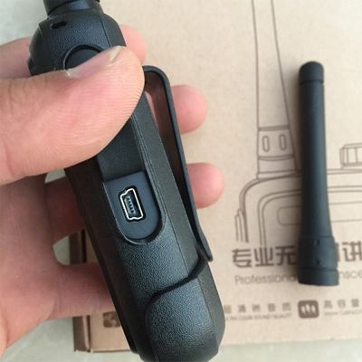 Solución de comunicación inalámbrica KD-C10 Radio portátil de dos vías con canal de almacenamiento de 16CH