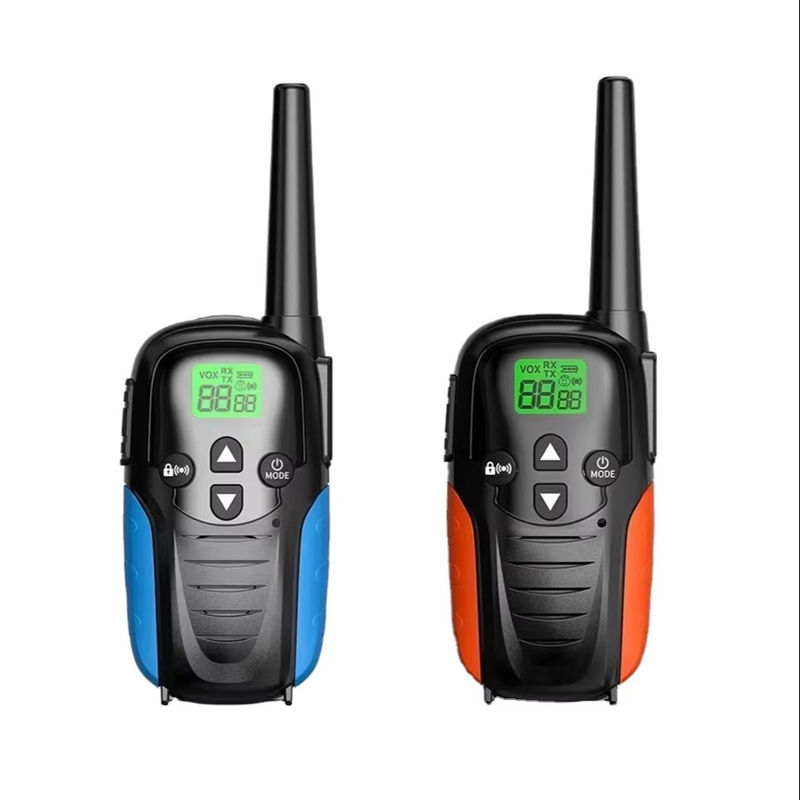 2W Radio HTD833 0-2km Walkie Talkie portátil de largo alcance 86g 140*51*34MM